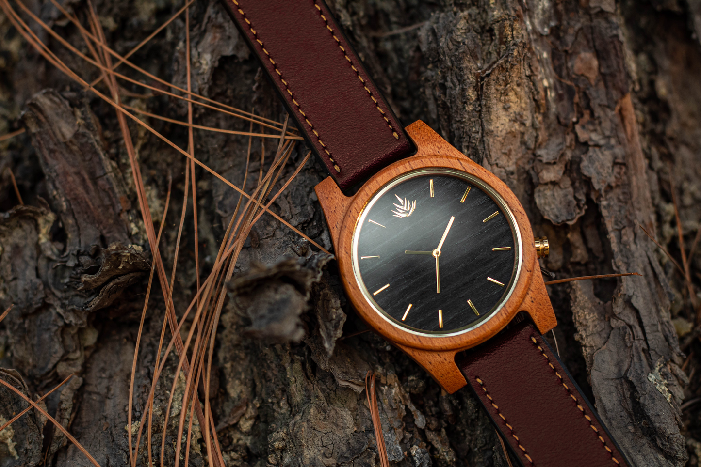 Agavia Line 44mm - Mahogany / Ebony