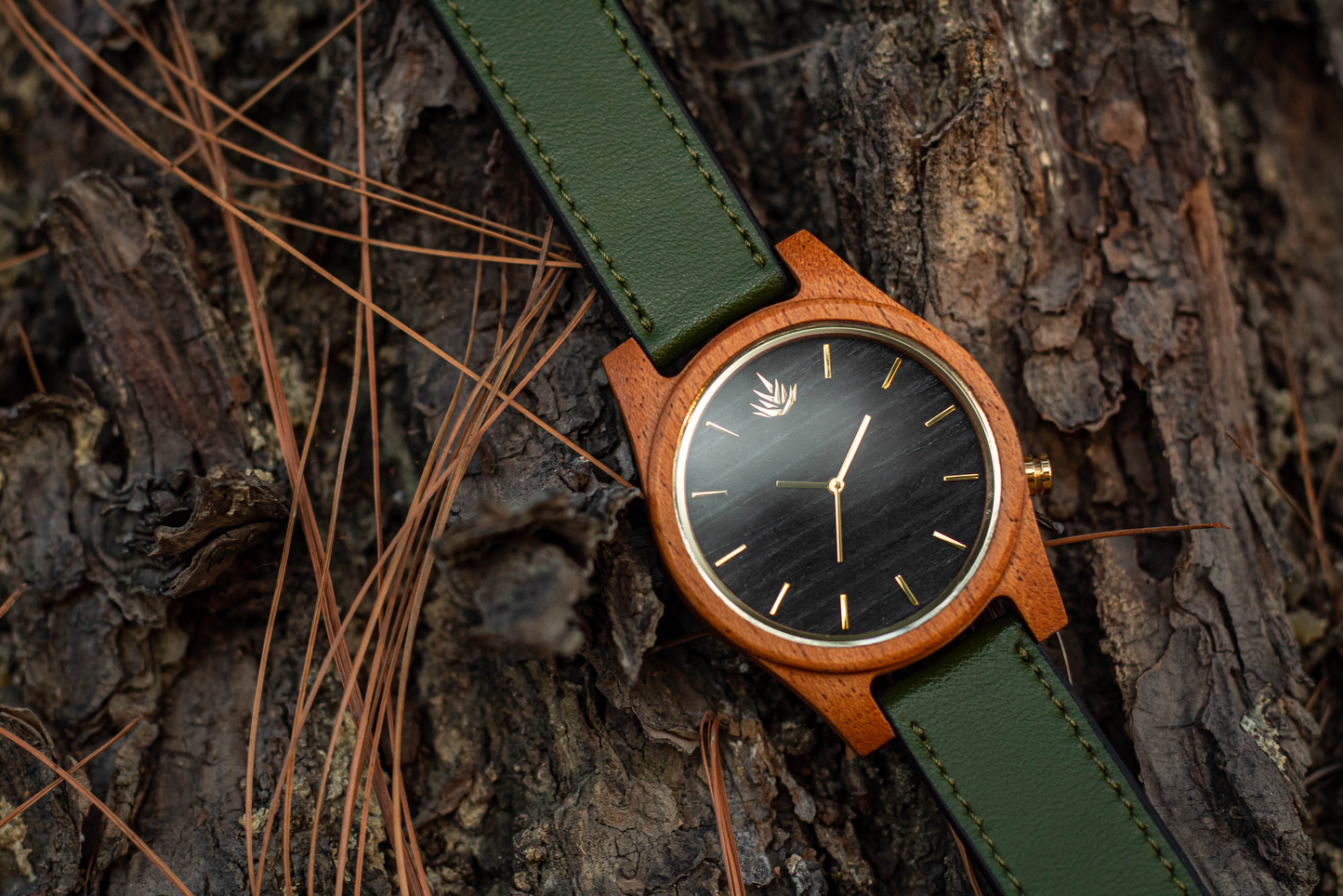 Agavia Line 44mm - Mahogany / Ebony