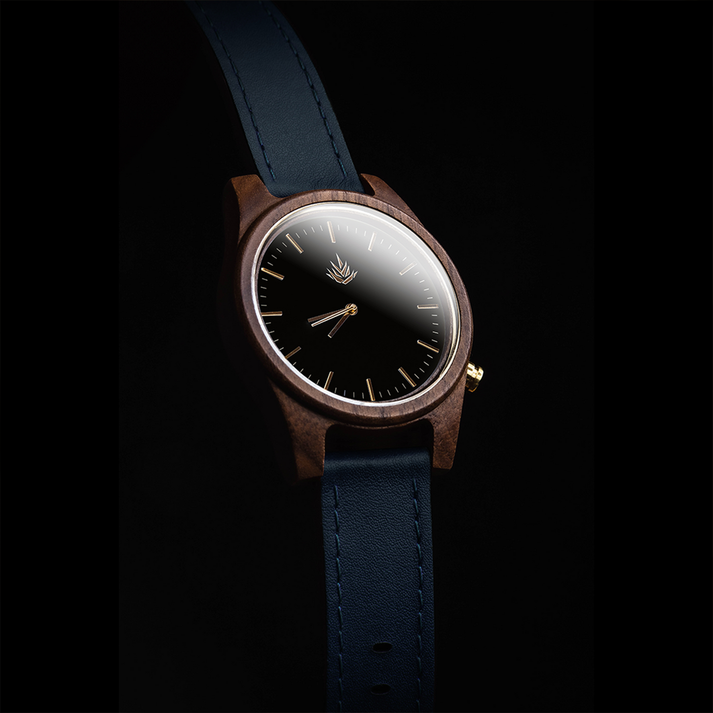 Línea Agavia | 44mm | Nogal | Carátula Negra