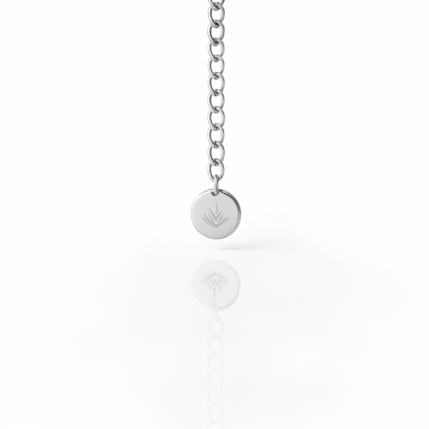 Brazalete triangular / Nogal