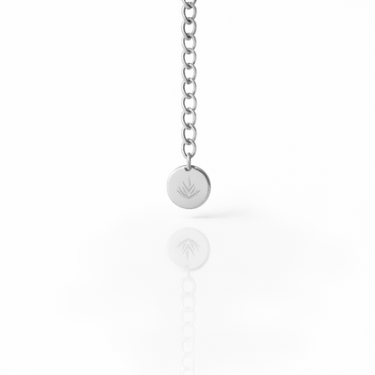 Brazalete triangular / Nogal
