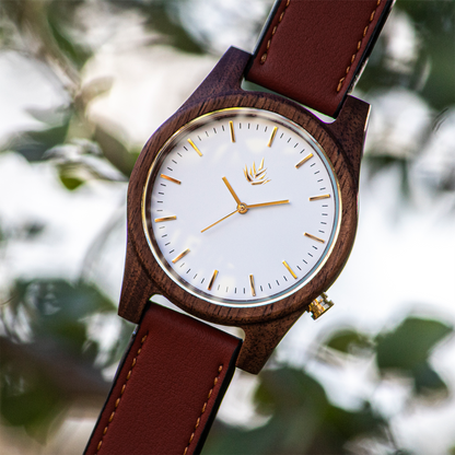 Agavia Line 44mm - Walnut / White