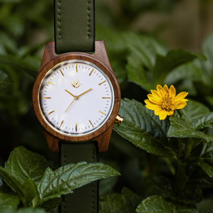 Agavia Line 44mm - Walnut / White