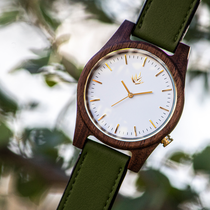 Agavia Line 44mm - Walnut / White