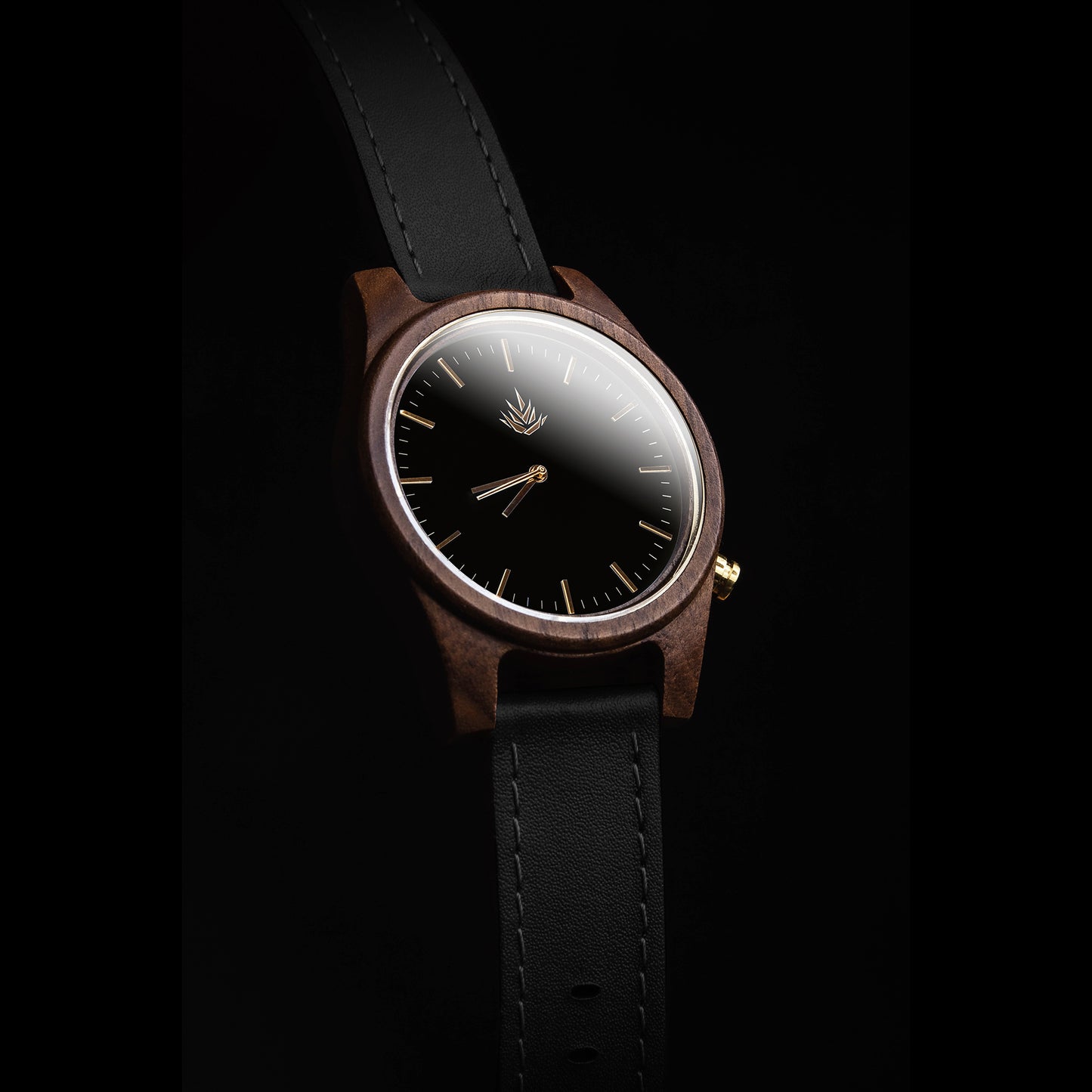 Agavia Line 44mm - Walnut / Black