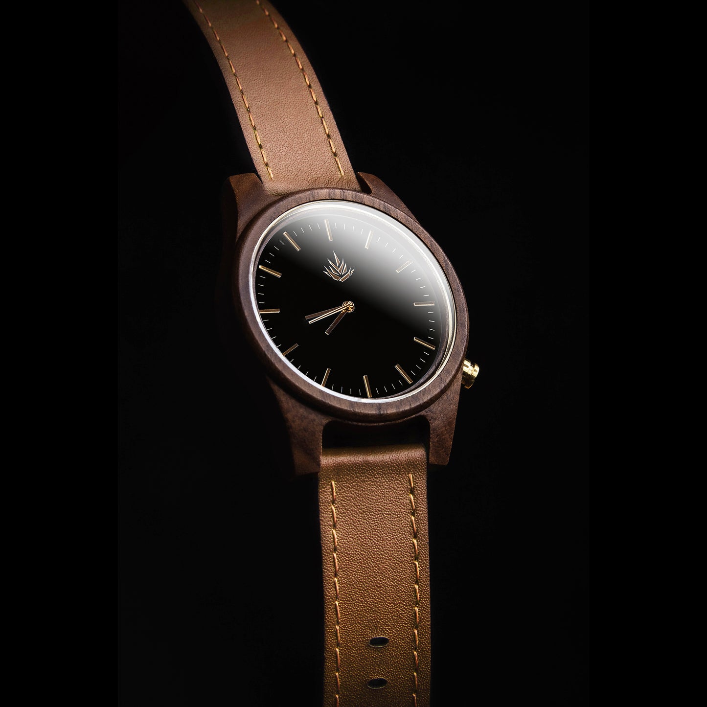 Agavia Line 44mm - Walnut / Black