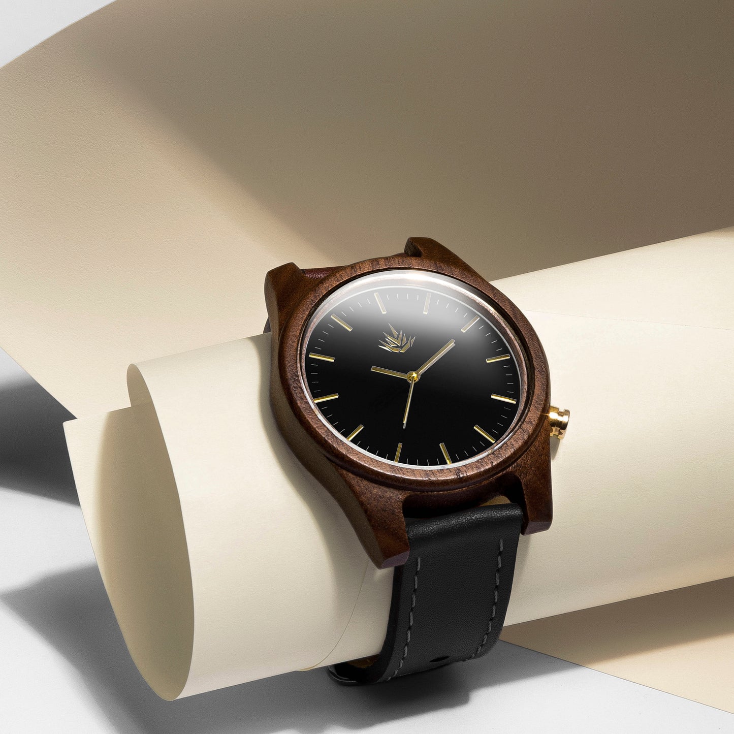 Agavia Line 44mm - Walnut / Black