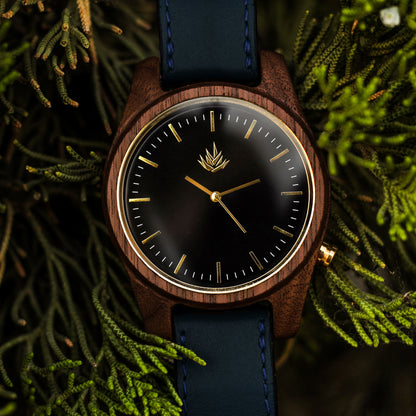 Agavia Line 44mm - Walnut / Black