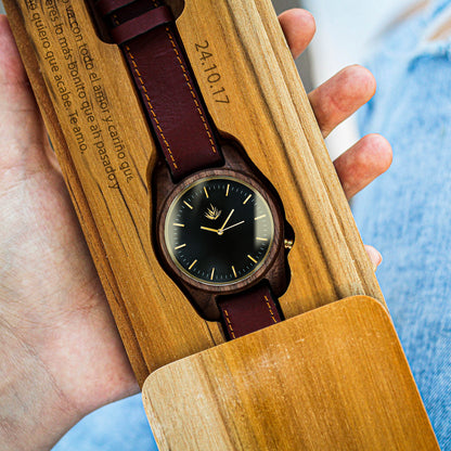 Agavia Line 44mm - Walnut / Black